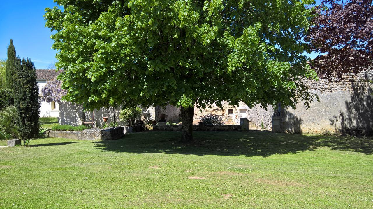 Domaine De L'Espal Meursac Exterior foto